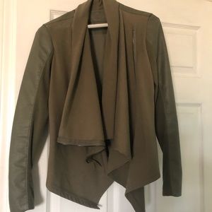 Blanc NYC Drape front shoulder zip jacket